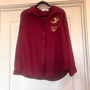 Disney Womens Maroon Winnie The Pooh- Tigger "Show Off" Button Down Shirt Sz L